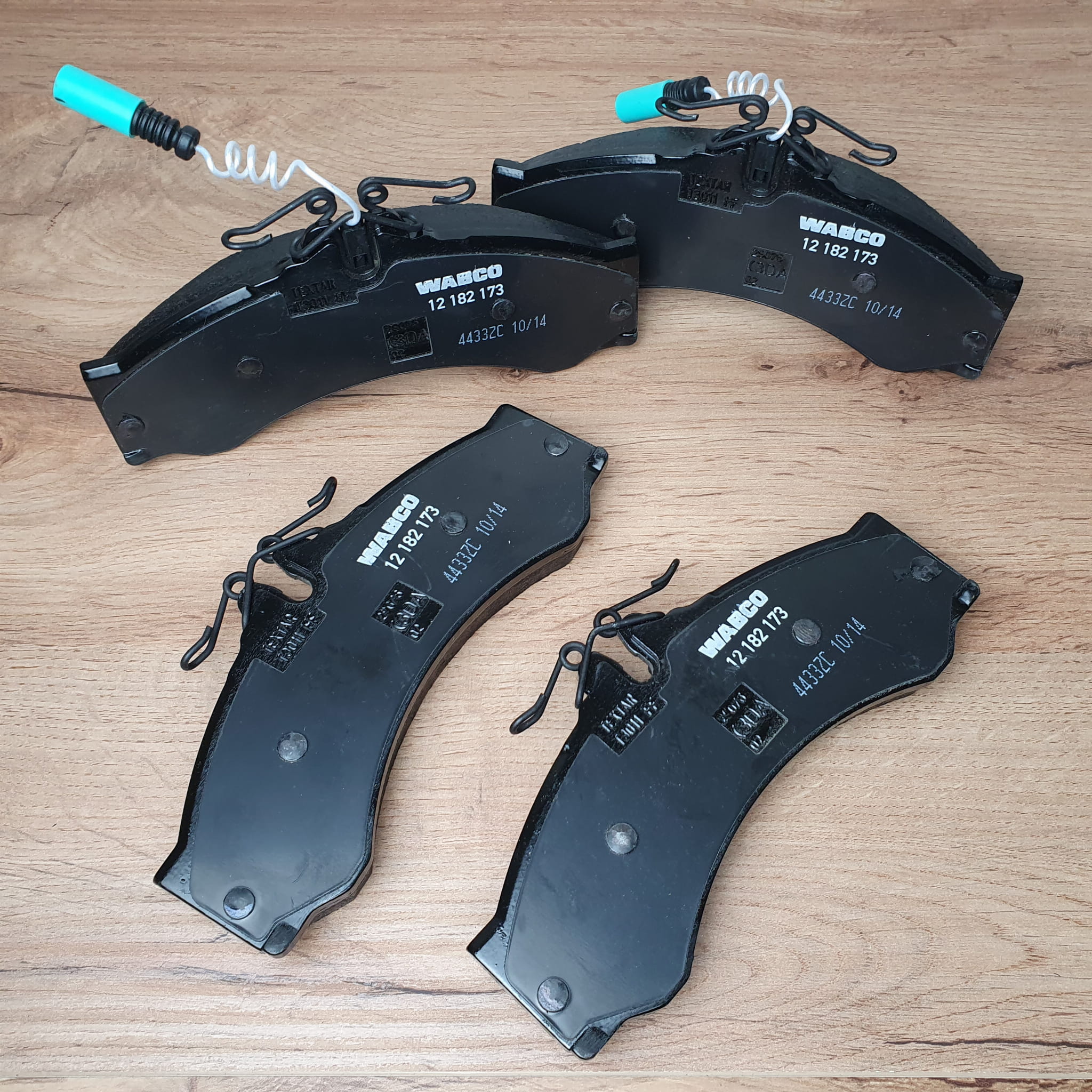 Bremsbeläge Satz M30 FUMO, M27, M31, UX100 | RSN mobilePARTS Shop